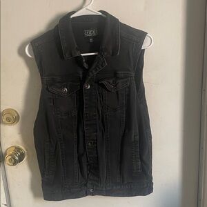 Rue21 Faded Black Sleeveless Denim Jacket